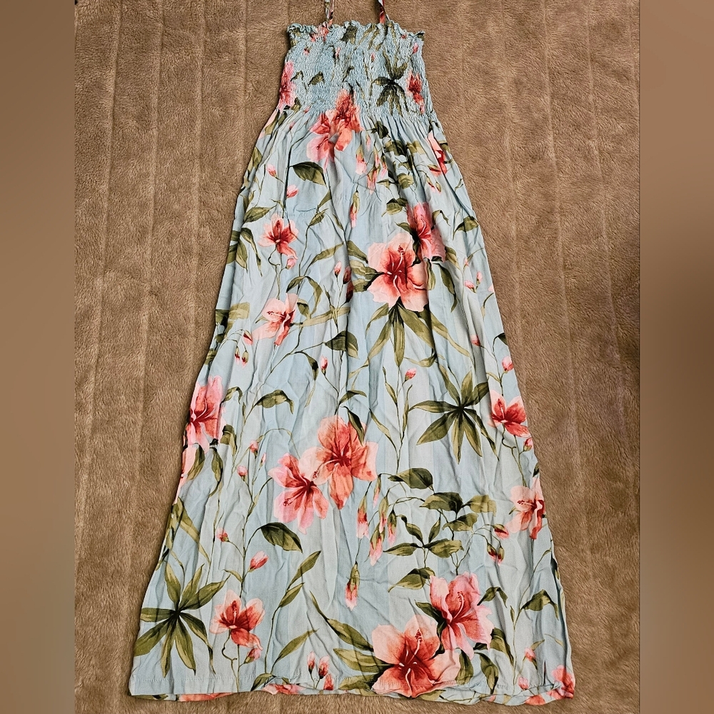 $5 w/$15+ bundle Hawaiian tropical jungle floral print smocked maxi dress - Picture 2 of 5
